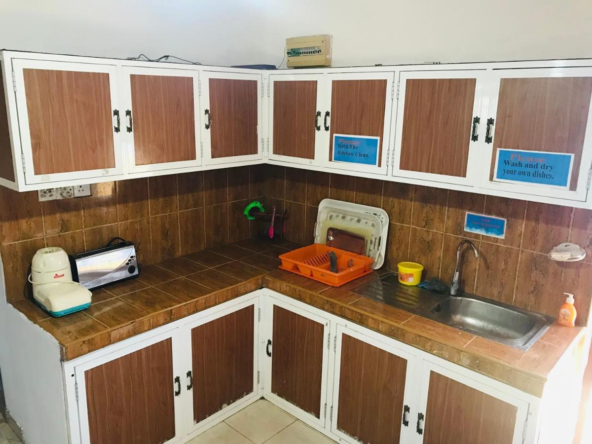 Sun Rise Hostel Negombo Ngoại thất bức ảnh
