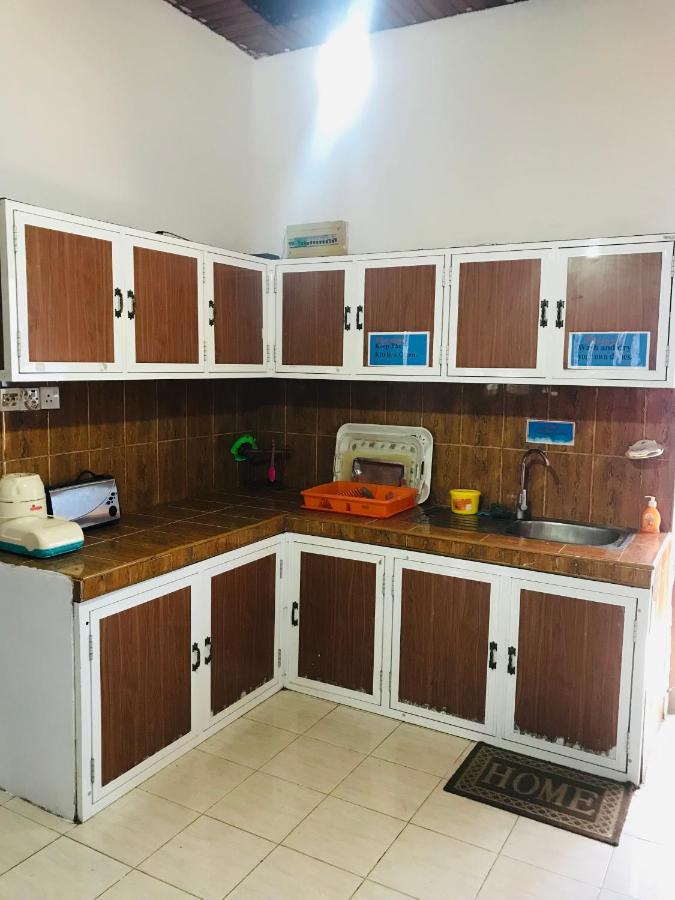 Sun Rise Hostel Negombo Ngoại thất bức ảnh